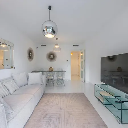 Bright New 2br 50 M From The Beache Of شقة *