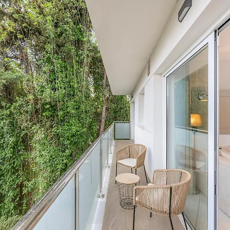 Bright New 2br 50 M From The Beache Of *
