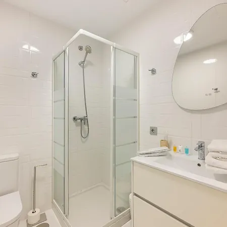 Bright New 2br 50 M From The Beache Of شقة *